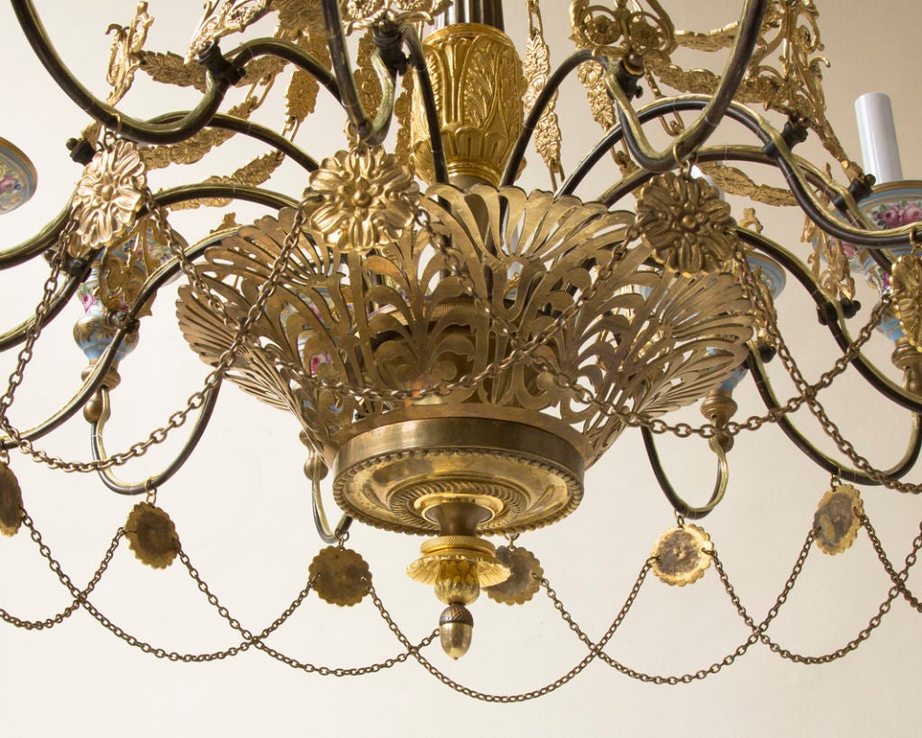 Napoleon III chandelier In Good Condition For Sale In New York, NY