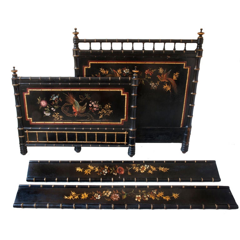Napoleon III black lacquer bed For Sale