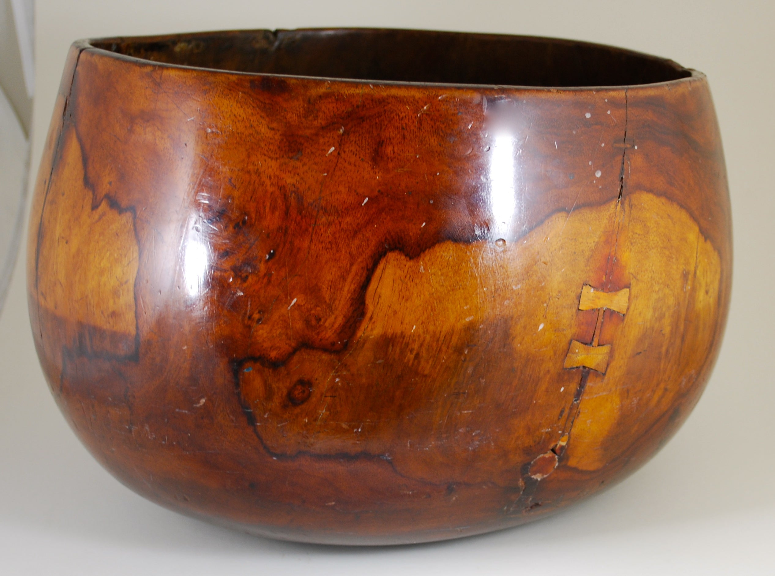 Museum Quality 18th C Hawaiian Kou Wood Calabash