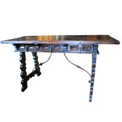 17th or 18th Century Spanish Walnut Table Desk Console