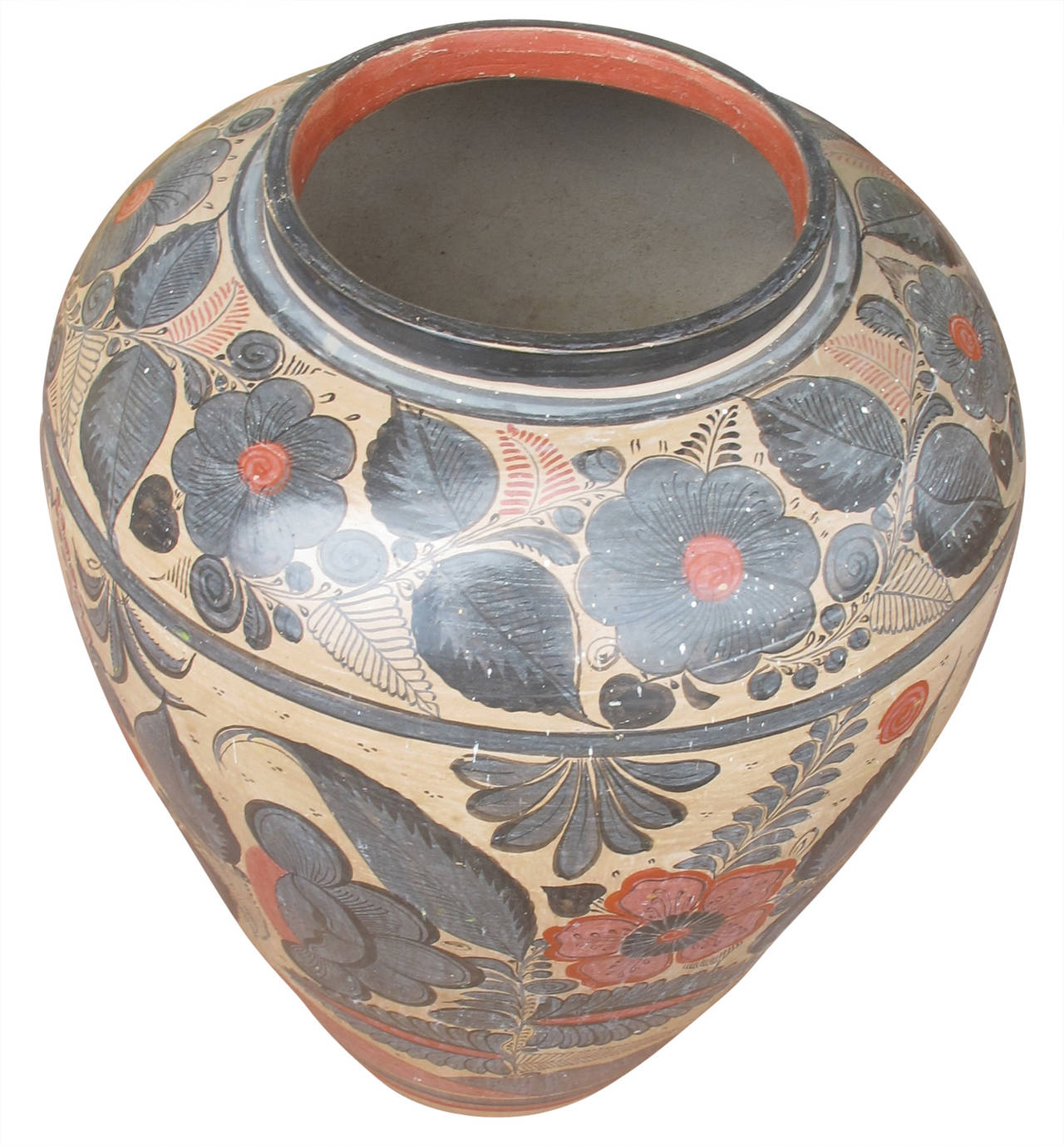 Beautiful large Tonala vase. Floral designs circa 1930.
