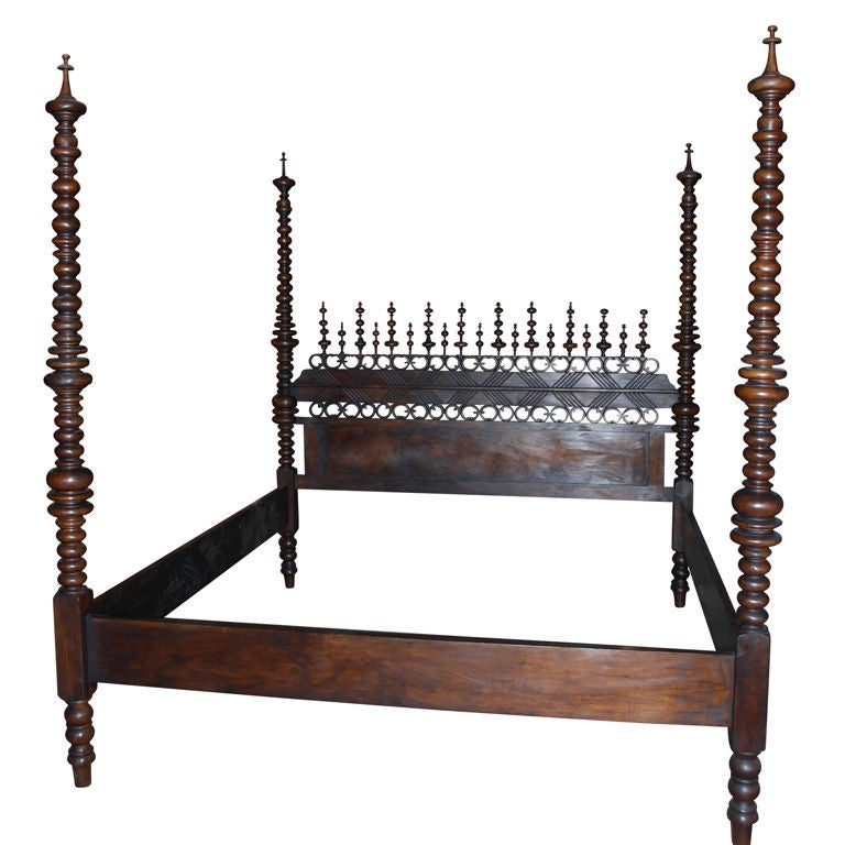 Gorgeous Walnut Spindle Four Post Bed