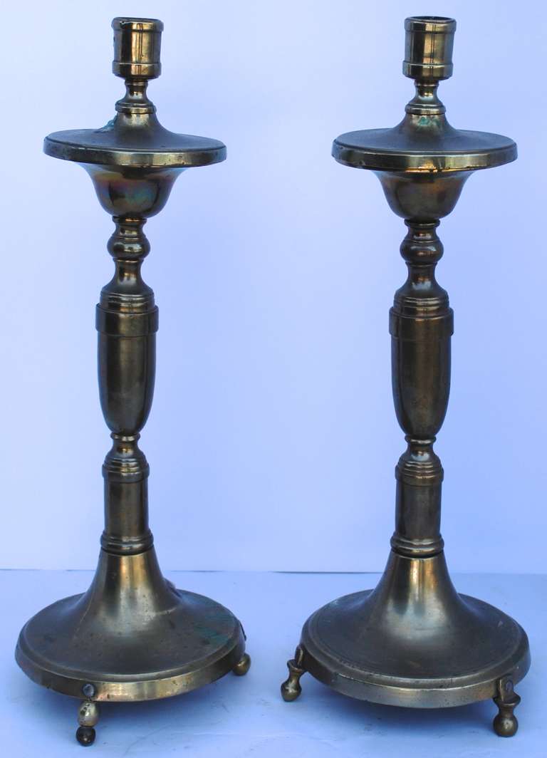 Lovely early pair of heavy bronze Spanish Colonial candlesticks, circa 1790.