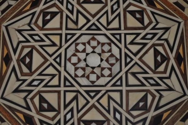 Pair of Moroccan Bone and Mother of Pearl Side Table In Good Condition In Montecito, CA