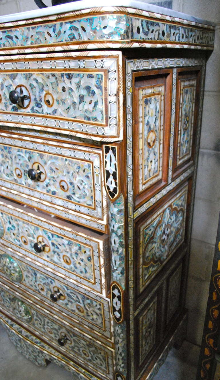 Outstanding Mother of of Pearl and Abalone dresser. Stunning and rare materials. Truly one of a kind.

Moorish, Mother of Pearl, 