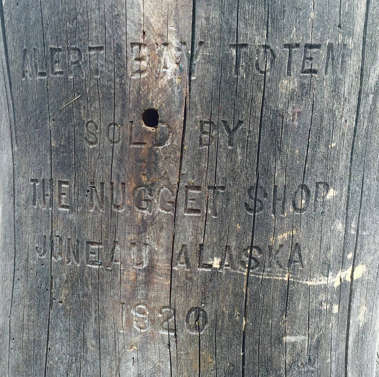 Rare 19th Century Kwakiutl Clan Totem Pole, Alaska circa 1870 In Excellent Condition In Montecito, CA