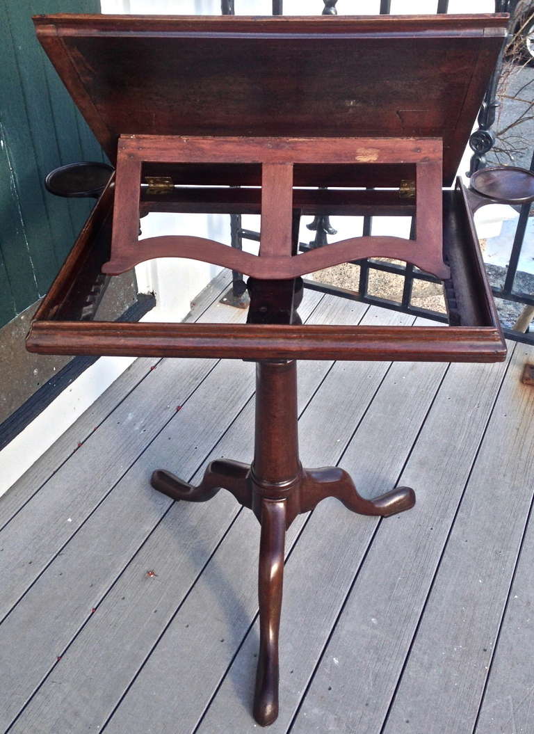 Period and Unique Georgian Adjustable Reading or Music Stand In Good Condition In Essex, MA