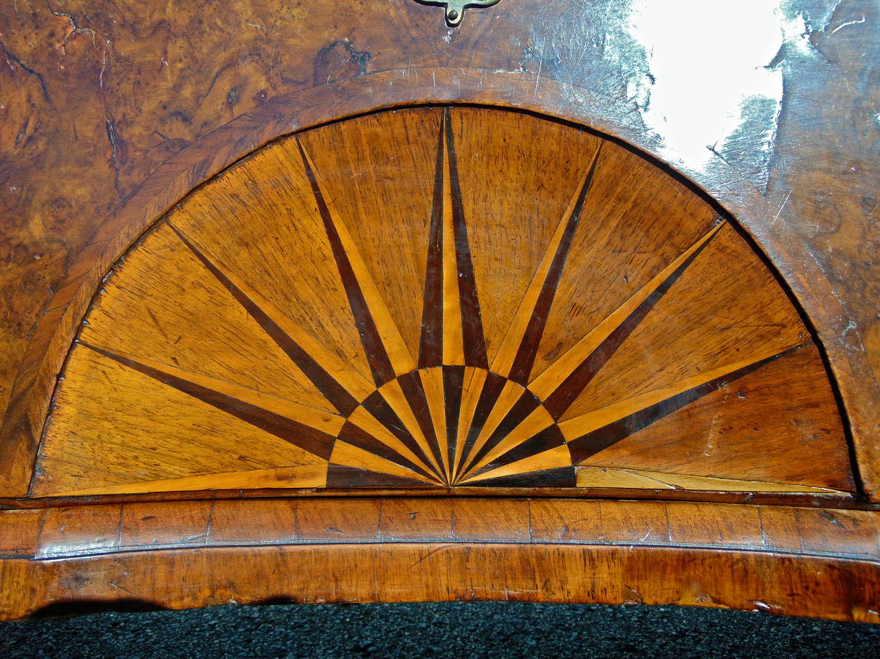 English Period George II Burl Walnut Pinwheel or Sunburst Chest on Chest