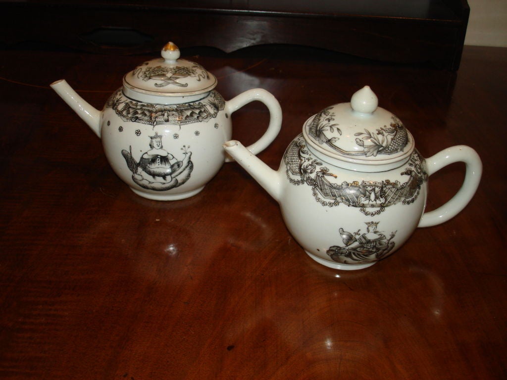 EXTENSIVE 18TH CENTURY CHILD'S TEA SET CHINESE EXPORT 2