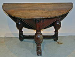Period 17th Century Dutch Oak Drop-leaf Table in Original Surface