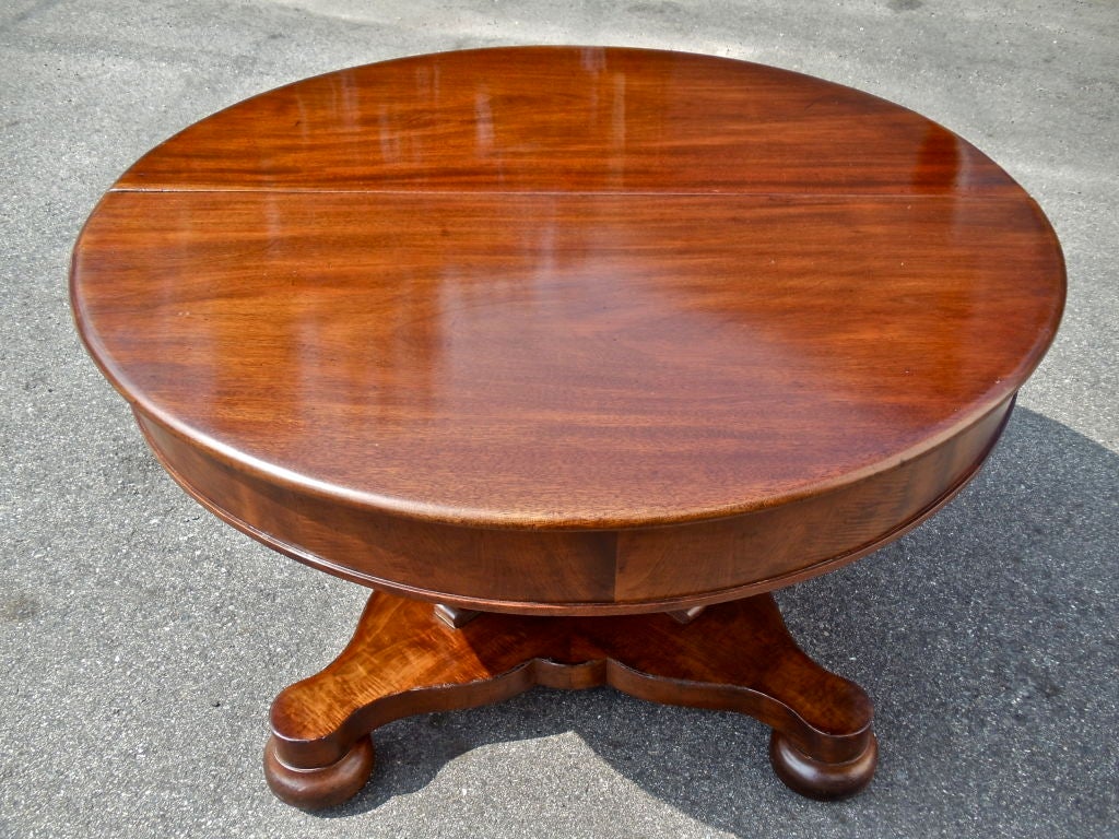 Period American Empire Mahogany Round Dining Table 1