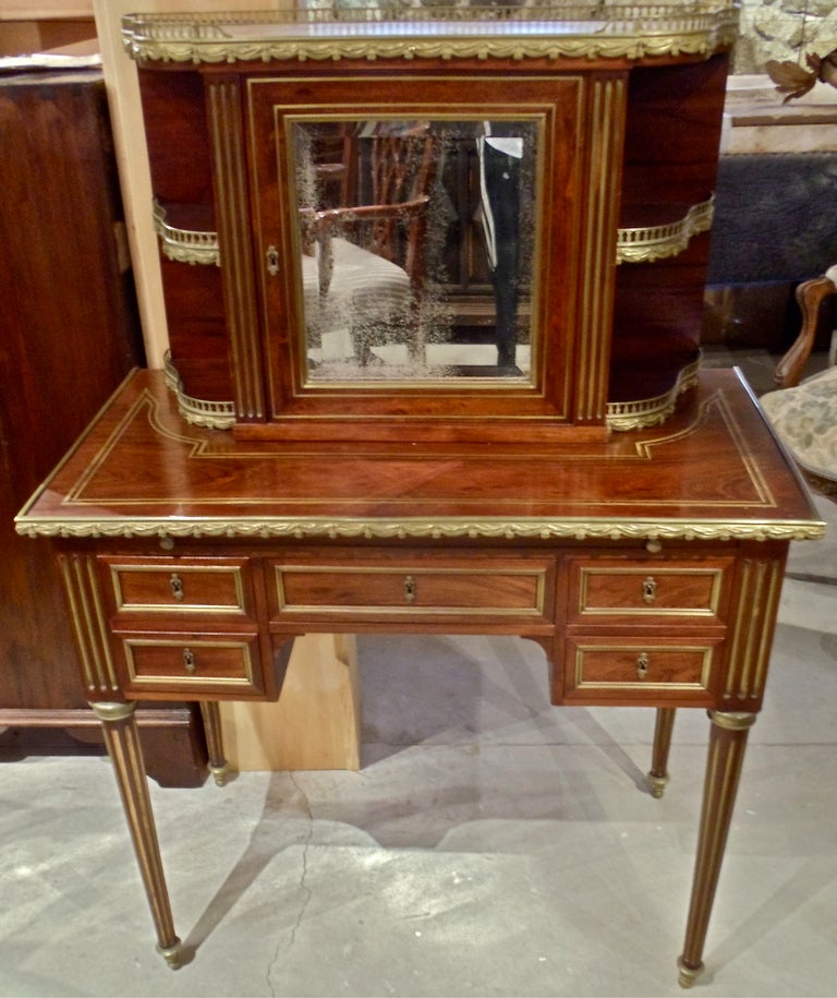 Exquisite Bonheur Du Jour in Style of Jean Henri Riesener