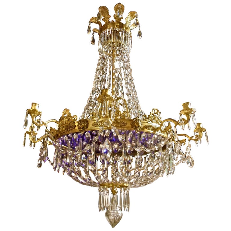 Northern European Neoclassical Chandelier