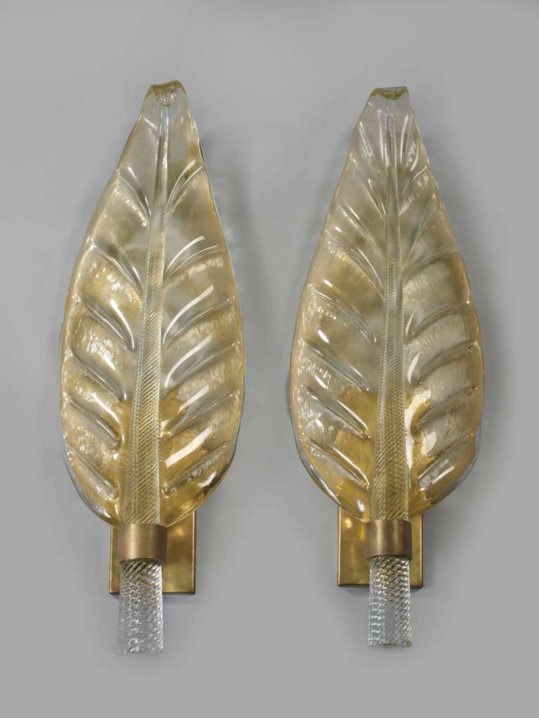 A pair of Foliate Wall Lights in Sommerso glass of unusually large scale, retaining their original bronze mounts. (L3D0253)