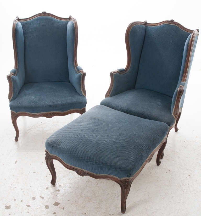 French, 19th Century Louis XV Pair of Bergères with Ottoman