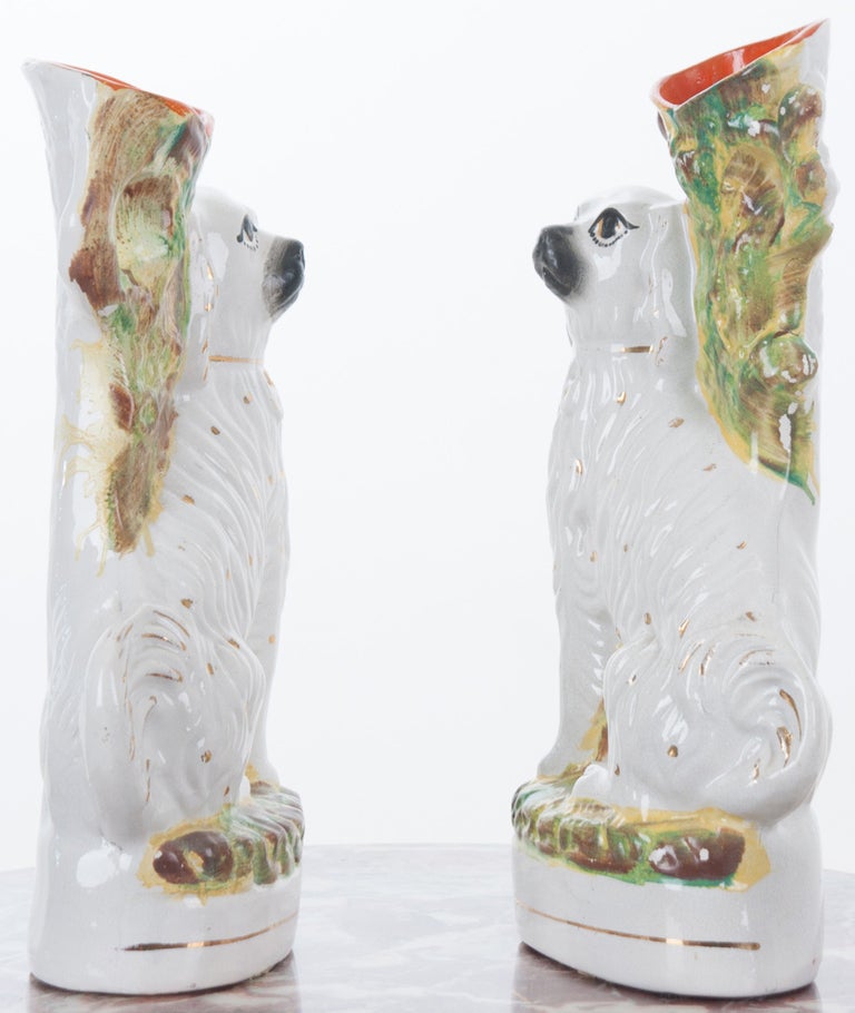 English Pair of 19th Century Staffordshire Dog Vases In Good Condition In Baton Rouge, LA