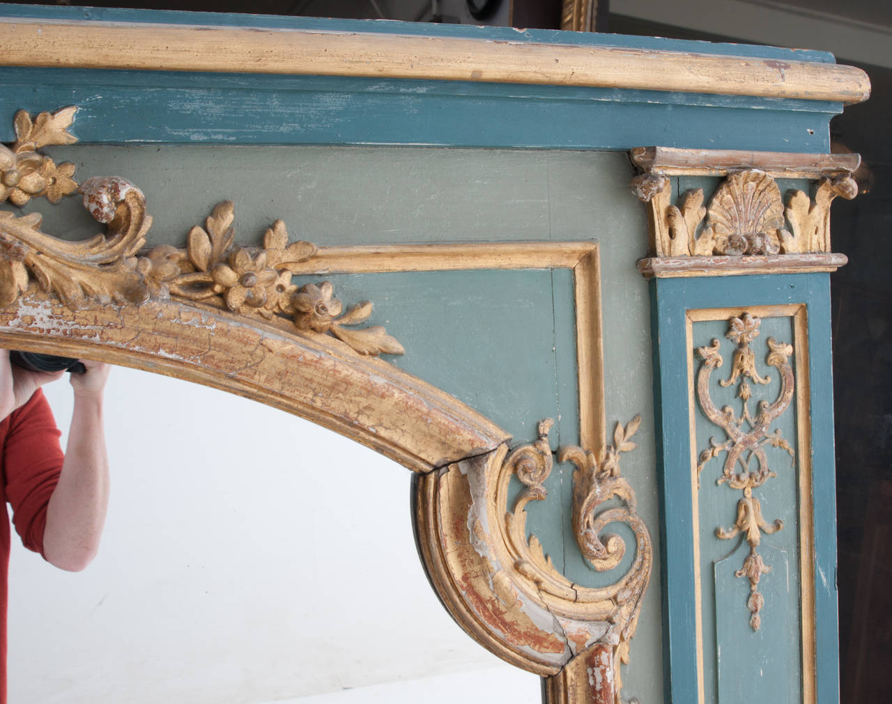 French 18th Century Louis XV Painted and Gilt Trumeau Mirror 4