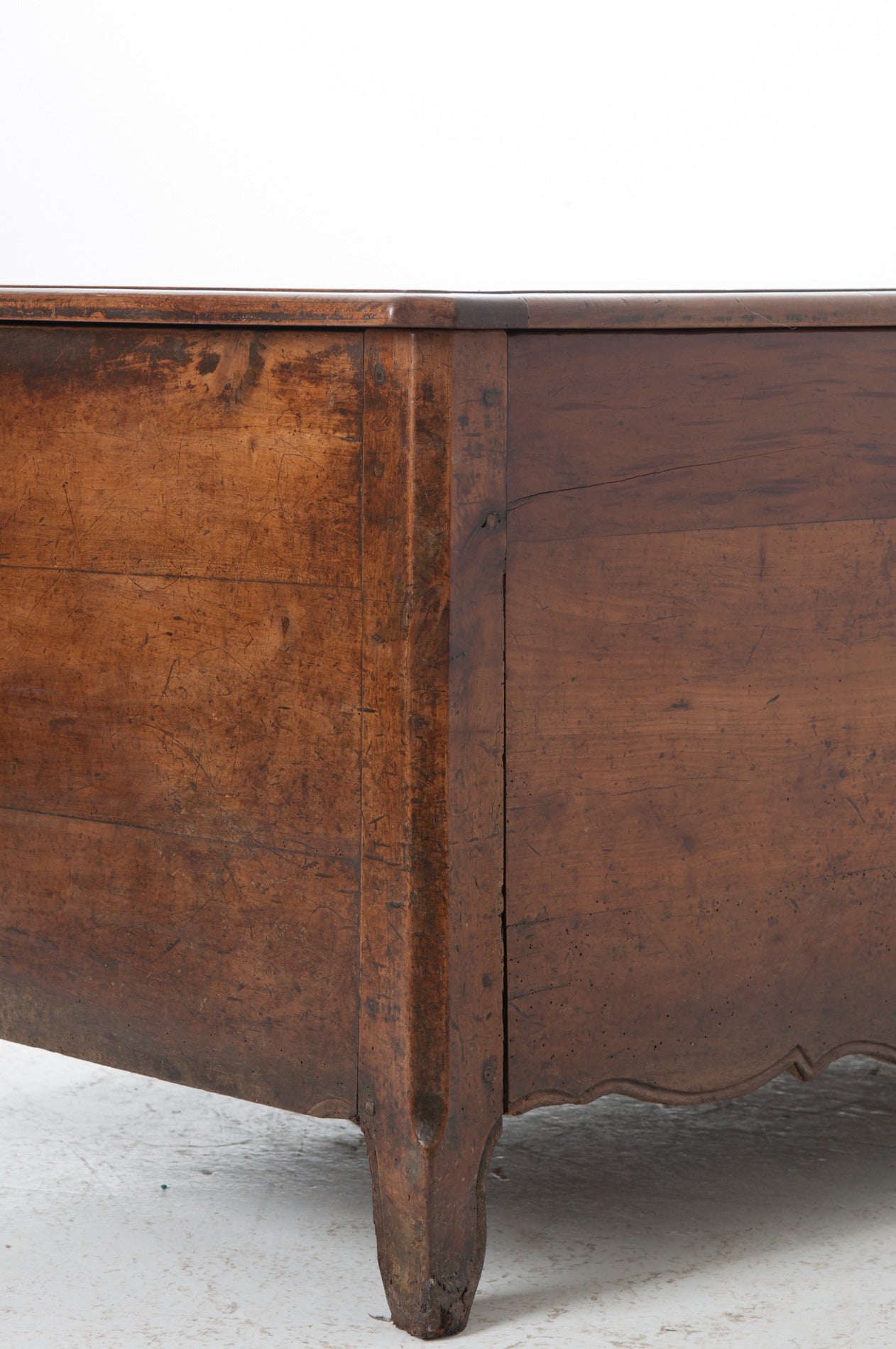 French 18th Century Louis XV Massive Coffer or Trunk from Brittany 4