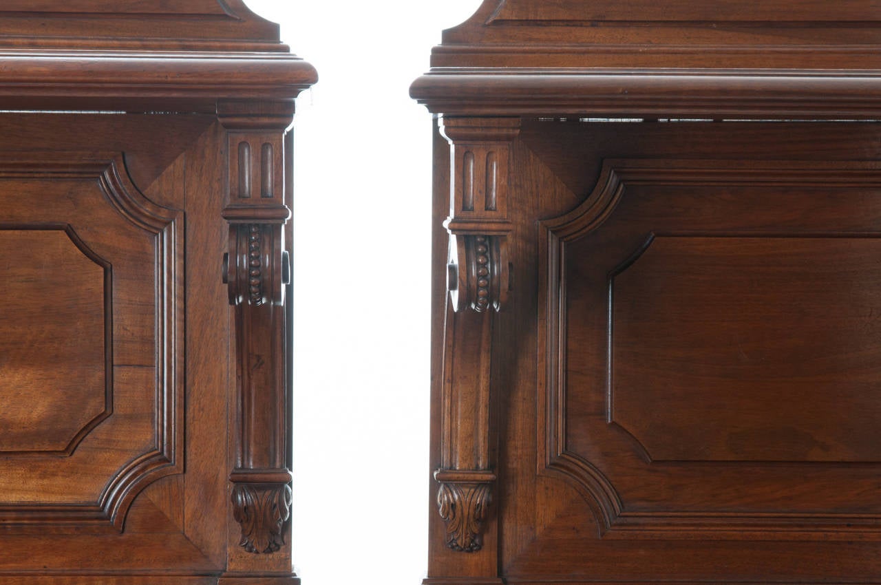 French 19th Century Pair of Carved Walnut Buffets In Good Condition In Baton Rouge, LA