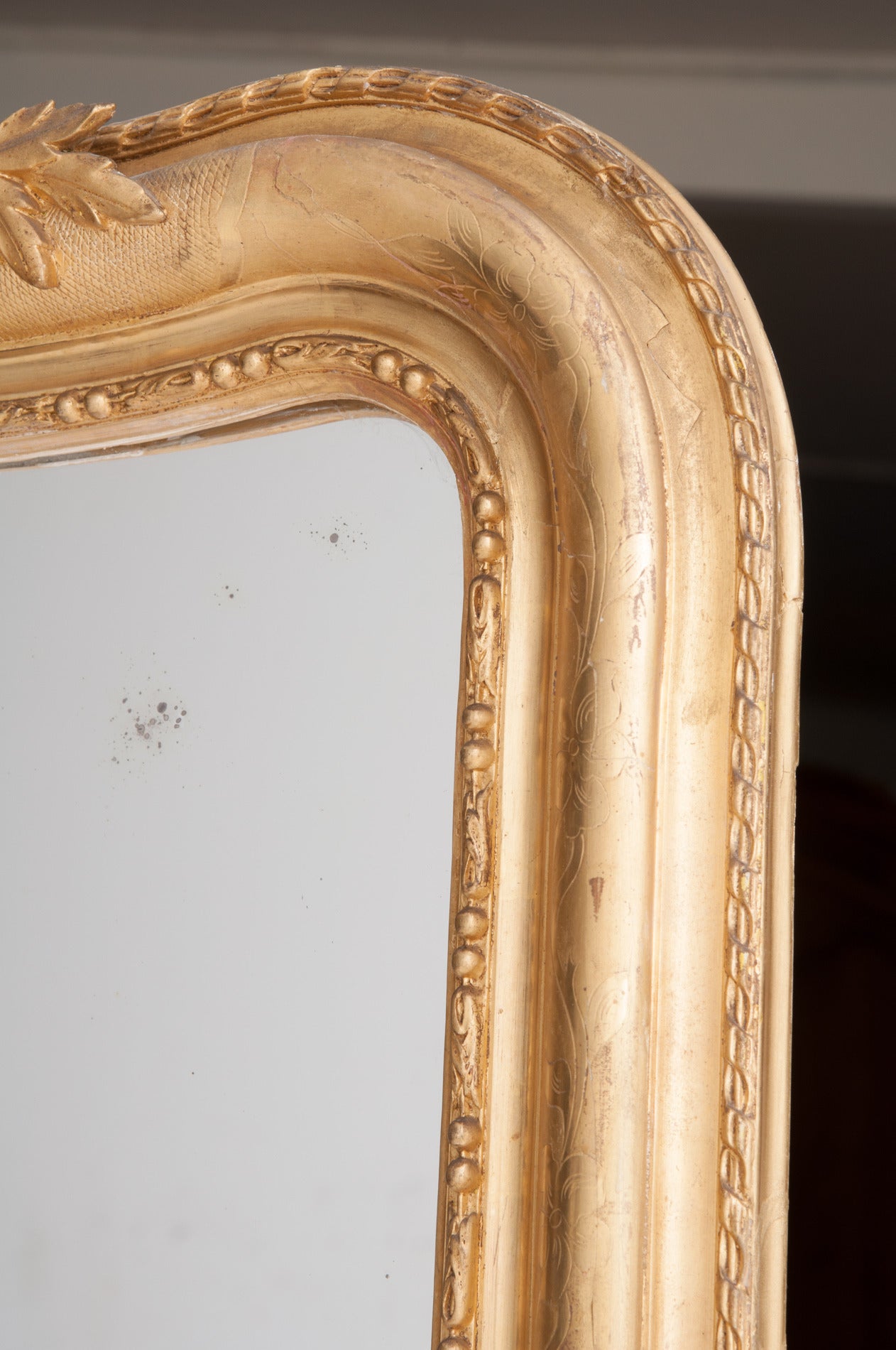 French 19th Century Louis XV Gold Gilt Mirror 7