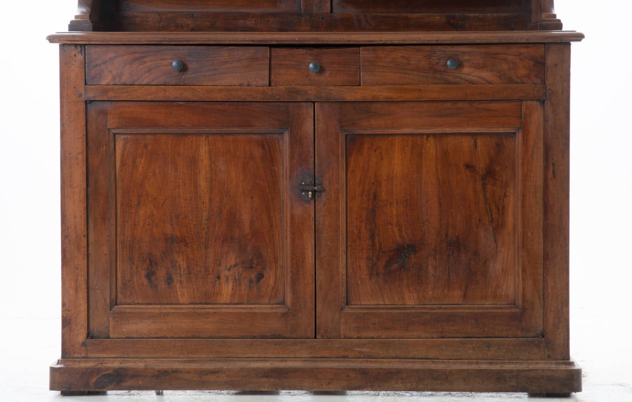 French 19th Century Walnut Buffet A Deux Corps 2