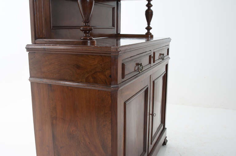 French 19th Century Walnut Louis Philippe Buffet A' Deux Corps 5