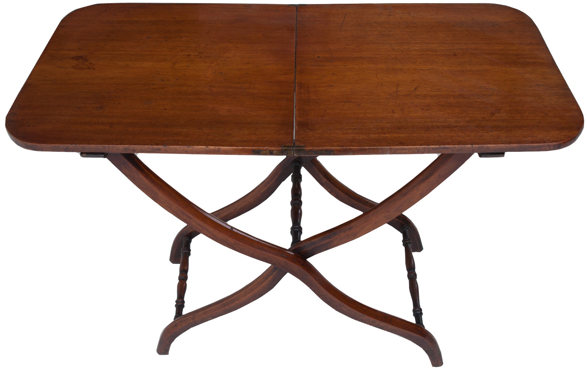 English 19th Century Walnut Coaching Table
