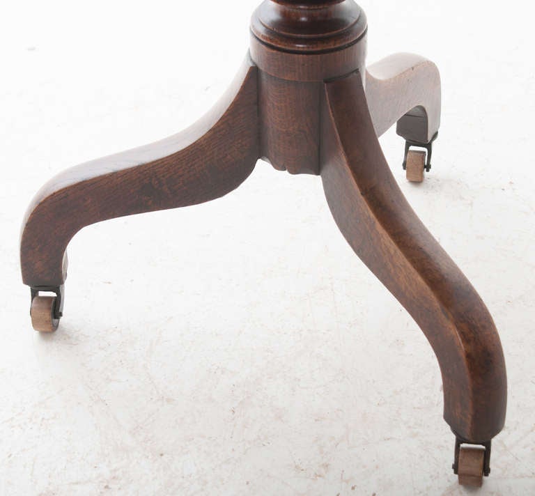 English 19th Century Oak Pedestal Tilt Top Table 2