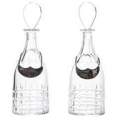 English Pair of 19th Century Crystal Lidded Decanters 5