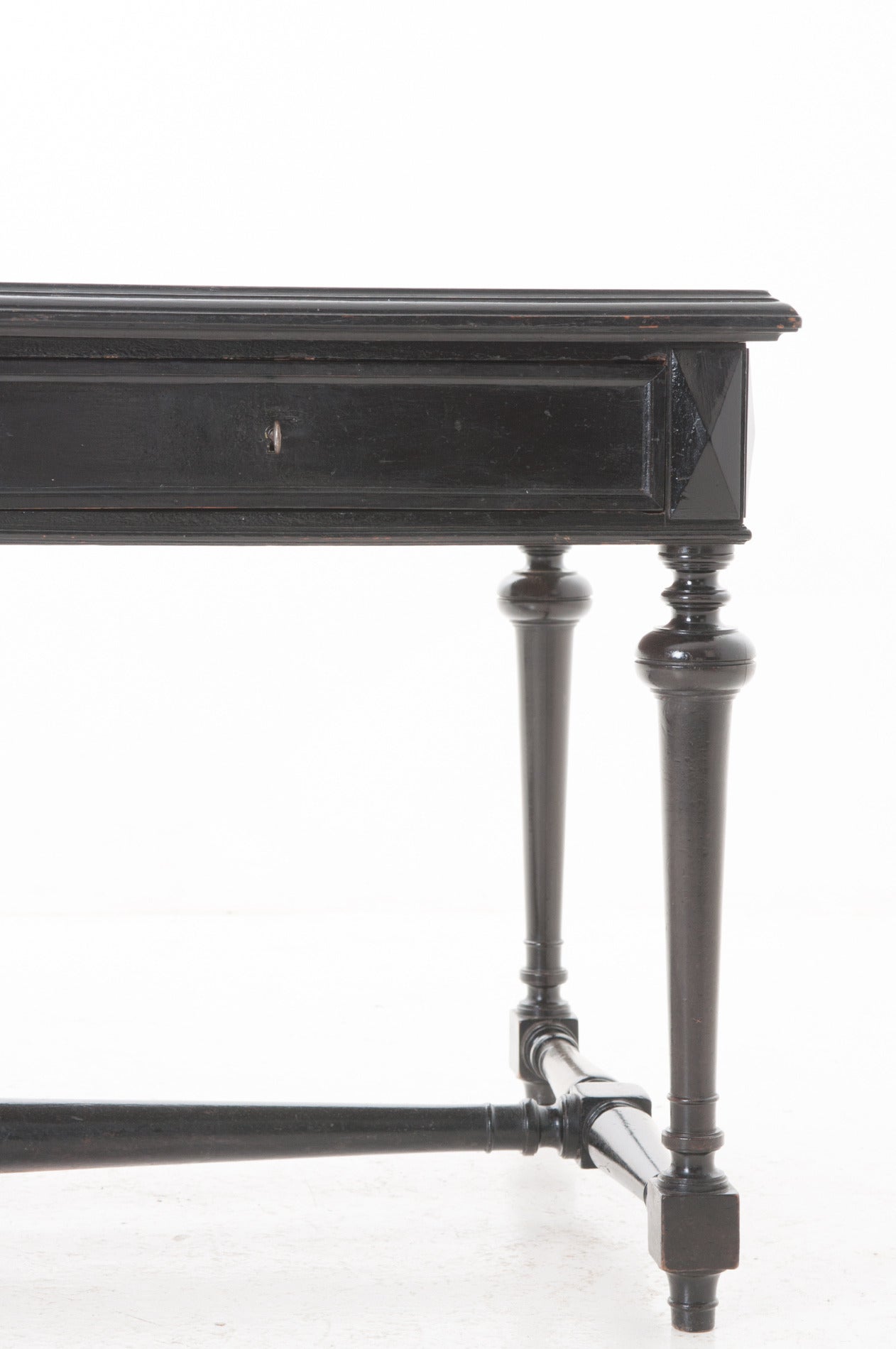 French 19th Century Ebonized & Leather Writing Desk In Good Condition In Baton Rouge, LA