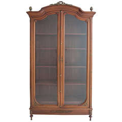 French 19th Century Louis XV Walnut Armoire / Display Cabinet