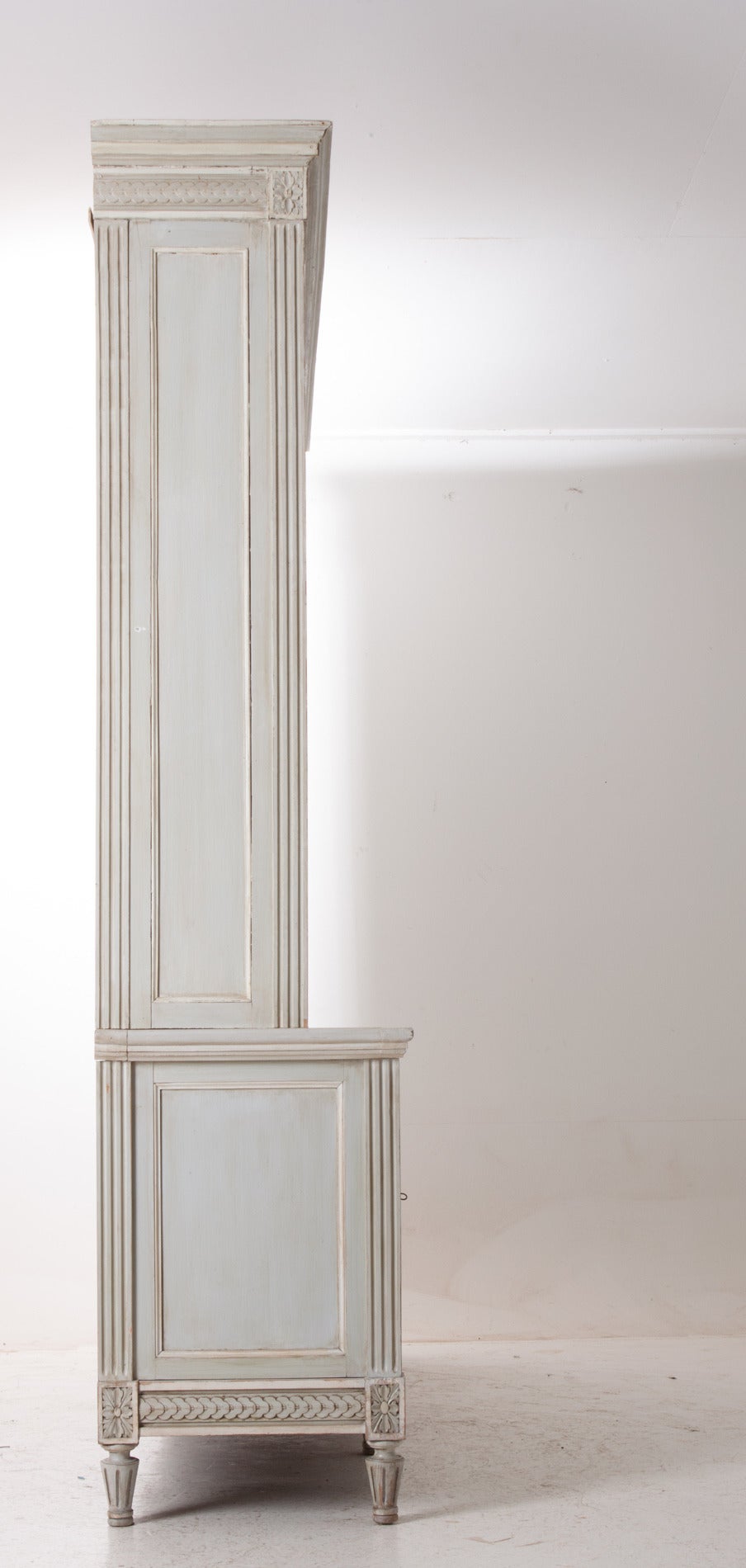 French Painted Boiserie Bookcase 2