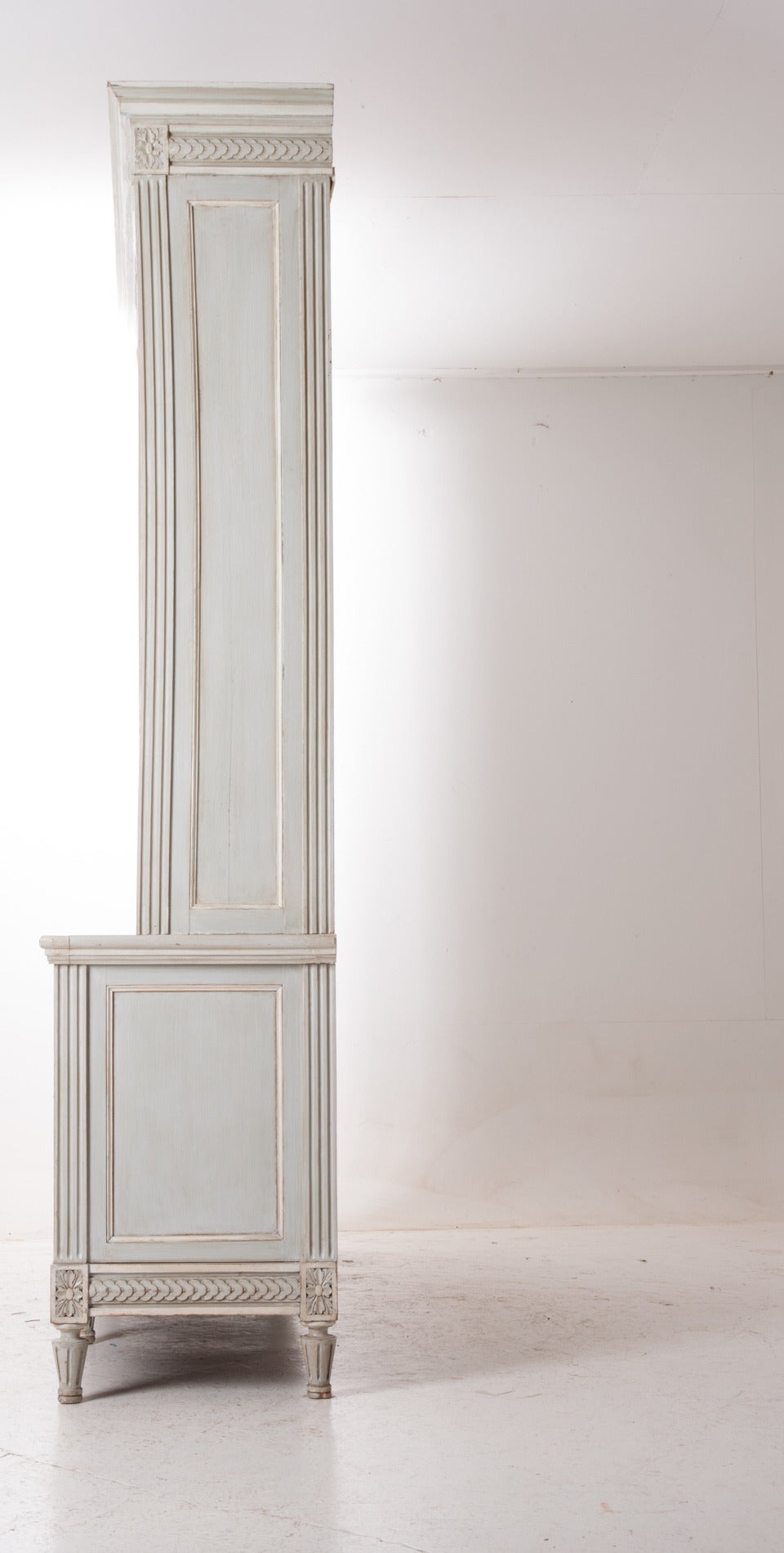 French Painted Boiserie Bookcase 4