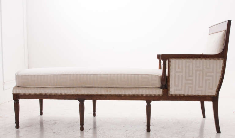 French 19th Century Long Directoire Chaise Longue 7