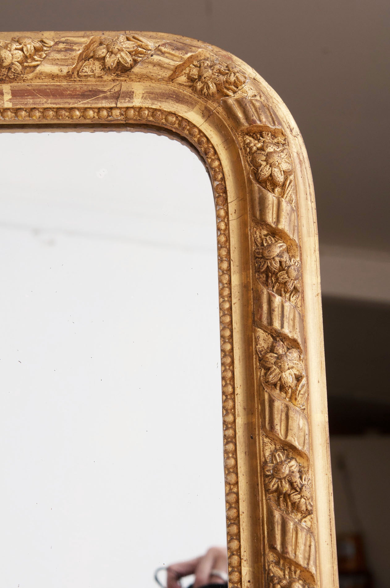 French 19th Century Louis XVI Gold Gilt Mirror 5