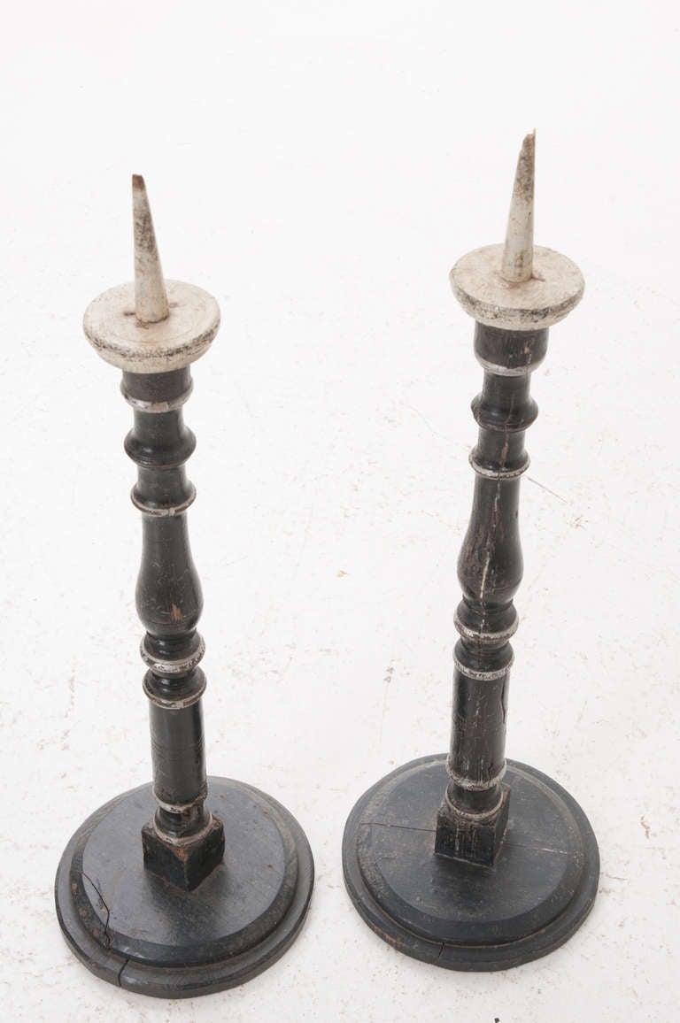 Italian 1920s Pair of Tall Painted Candlesticks In Good Condition In Baton Rouge, LA