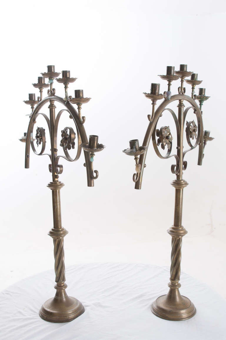 English Pair of 19th Century Brass Candlesticks 3