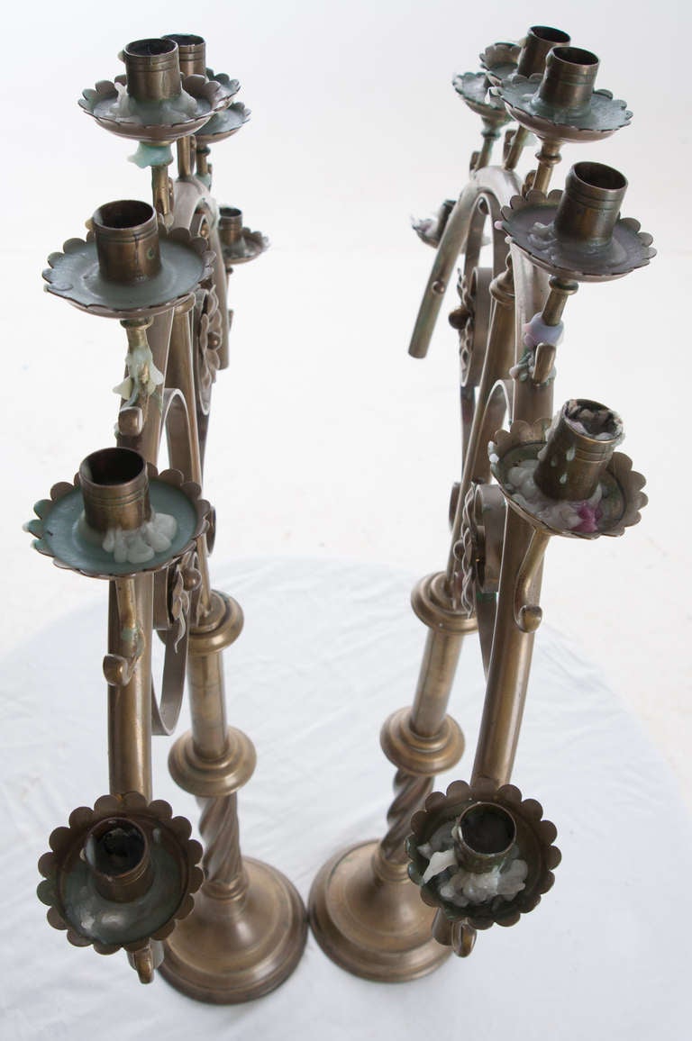 English Pair of 19th Century Brass Candlesticks In Good Condition In Baton Rouge, LA