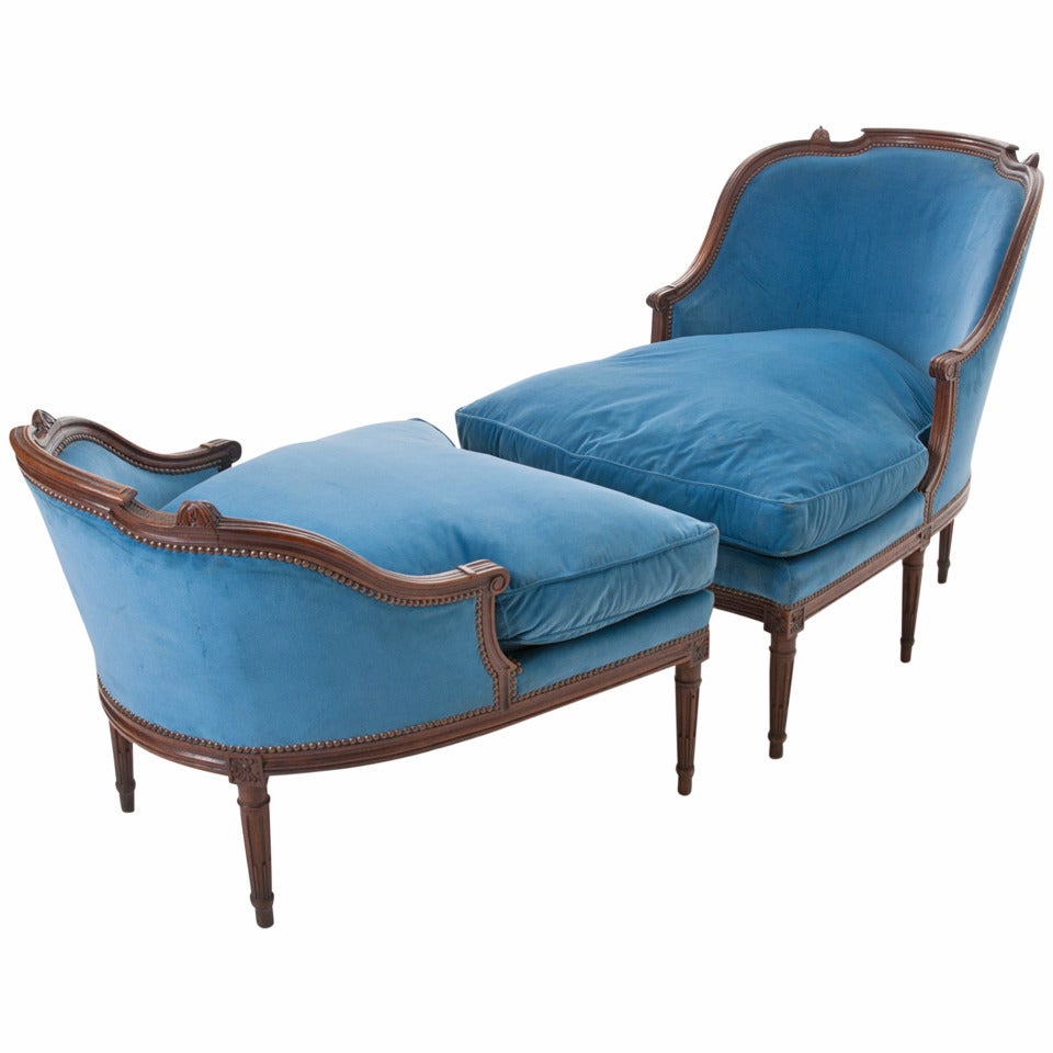 French 19th Century Louis XVI Walnut Duchesse Brisee