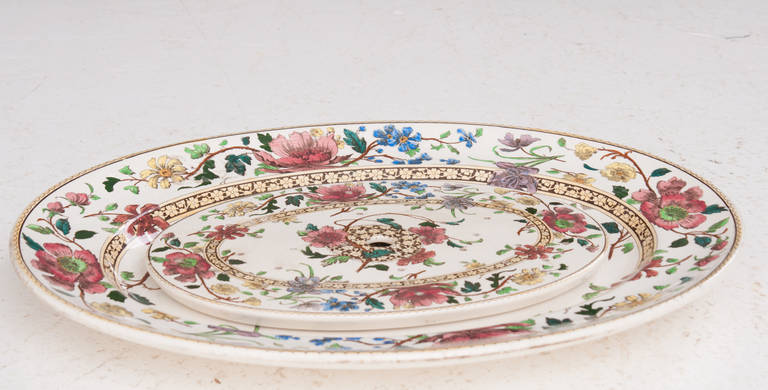 English 19th Century Doulton Burslem Meat Platter with Drainer In Excellent Condition In Baton Rouge, LA
