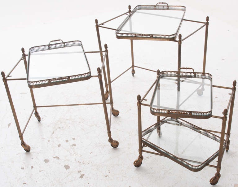 French Vintage Set of 3 Nesting Tray Tables 2