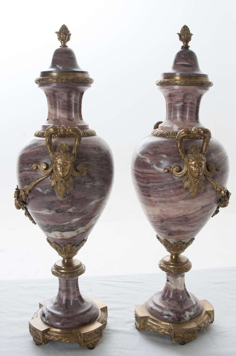 French 19th Century Pair of Purple Marble & Bronze Cassolettes In Good Condition In Baton Rouge, LA