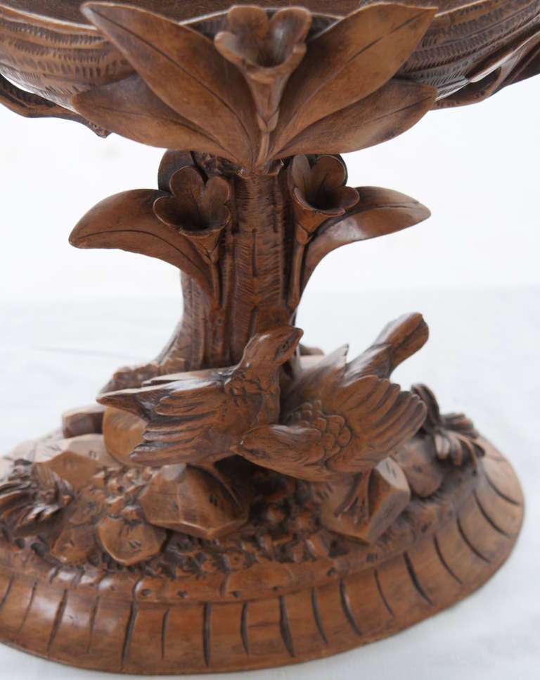 Hand-Carved English 19th Century Black Forest Carved Wood Compote