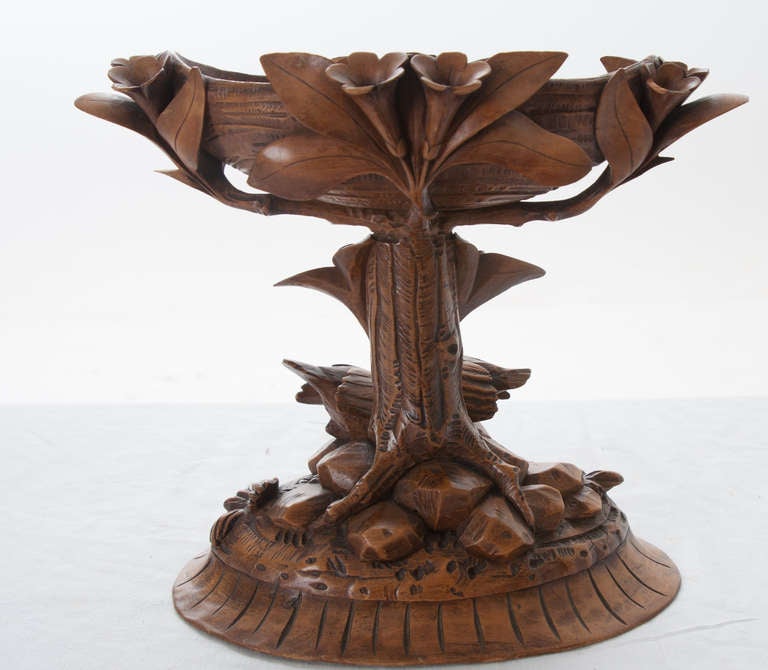 Fruitwood English 19th Century Black Forest Carved Wood Compote