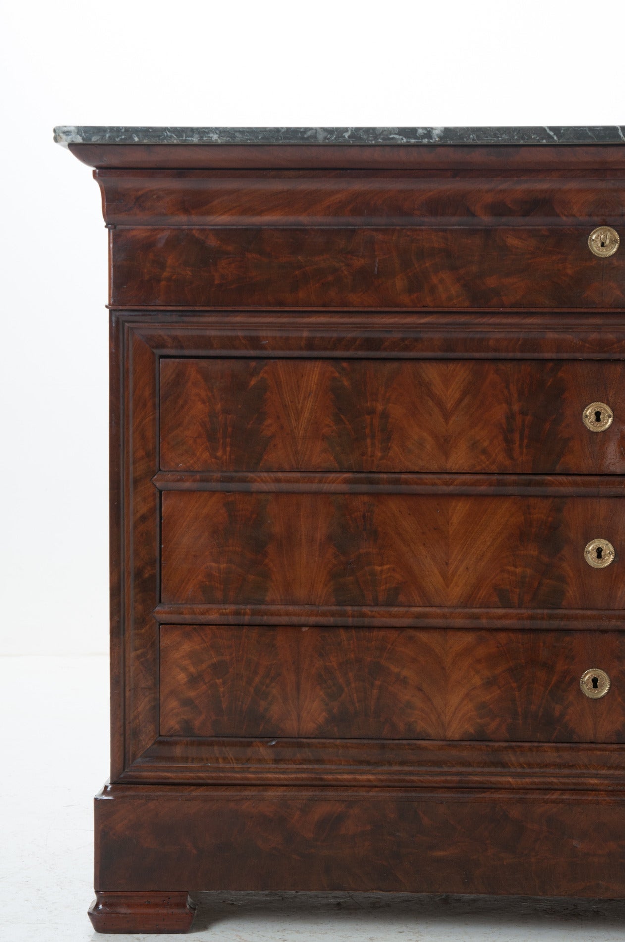 French 19th Century Louis Philippe Burled Walnut & Marble Commode / Secretary In Good Condition In Baton Rouge, LA