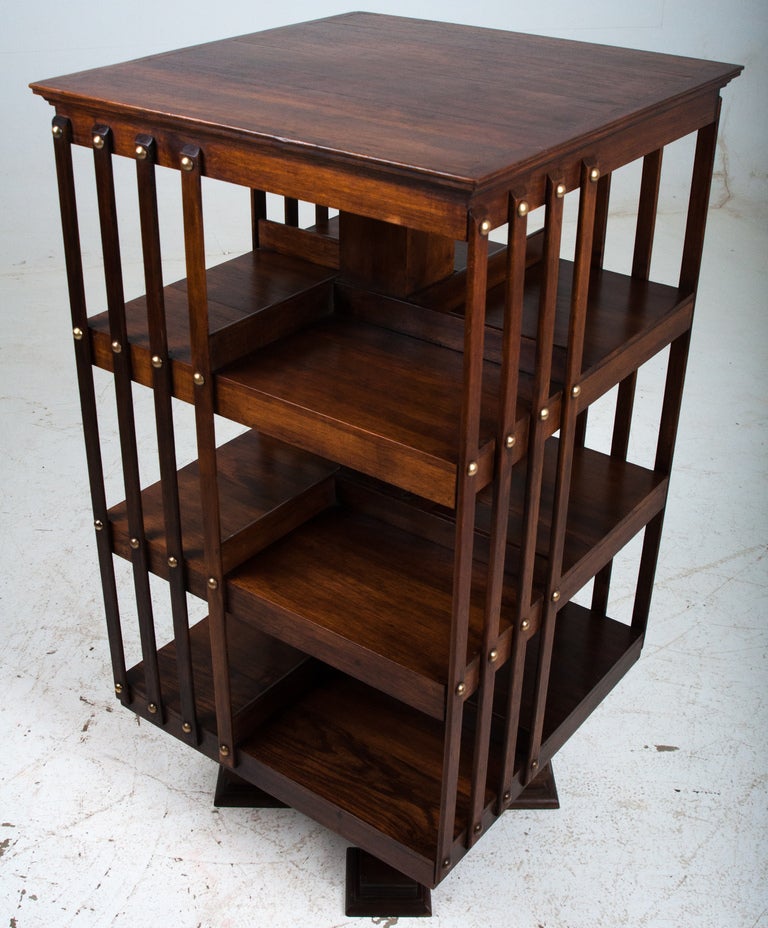 Bibliotheque tournante en noyer français