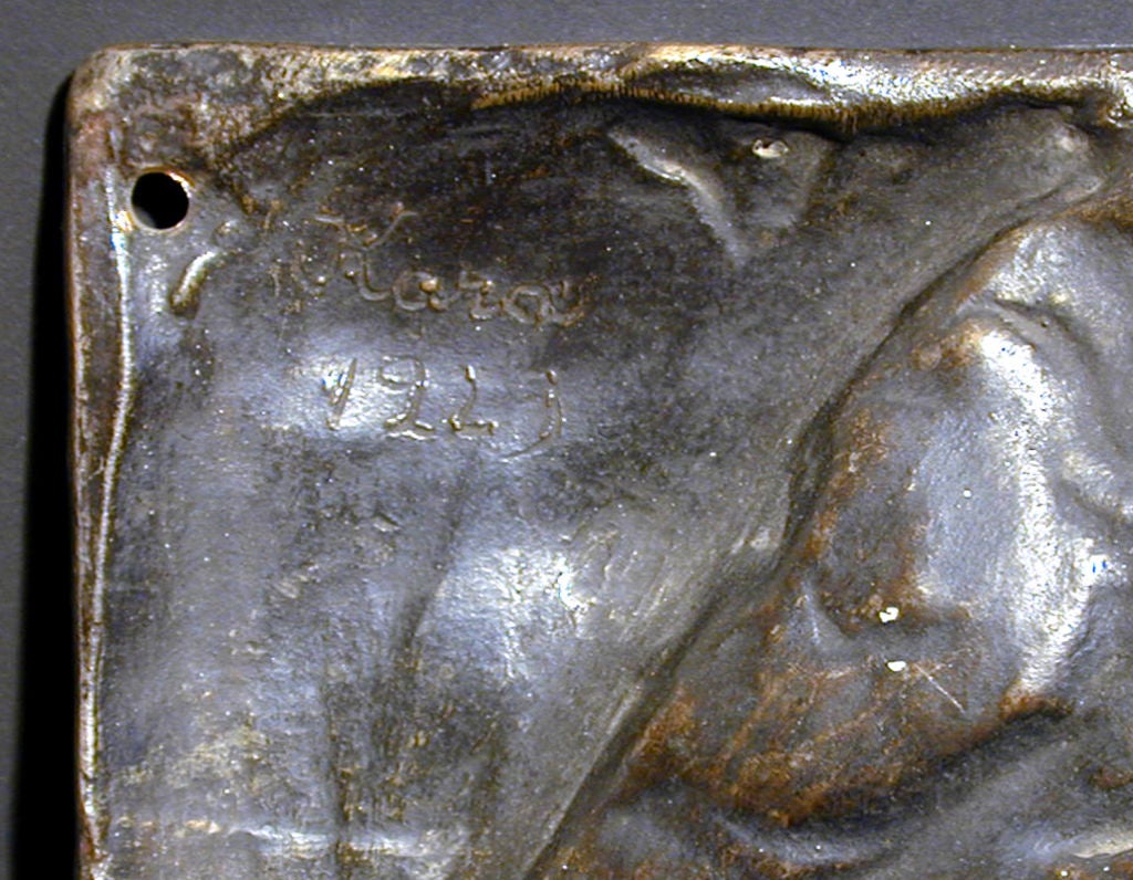 Début du 20ème siècle Panneau sculptural en bronze Art Déco « Painting Coal » avec mineurs masculins nus, 1925 en vente