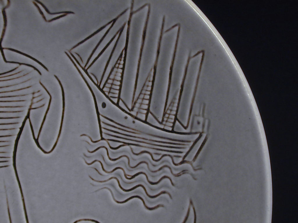 „Sailor at Port“, flache Schale von Rorstrand, Schweden im Zustand „Hervorragend“ im Angebot in Philadelphia, PA