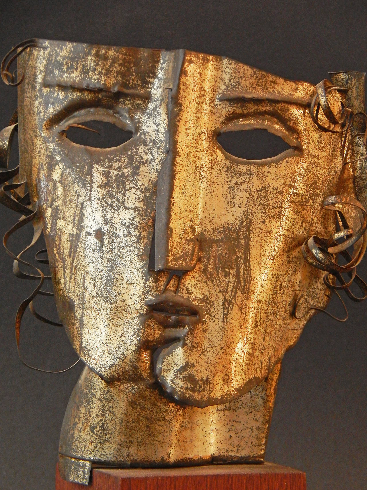 cubist head sculpture