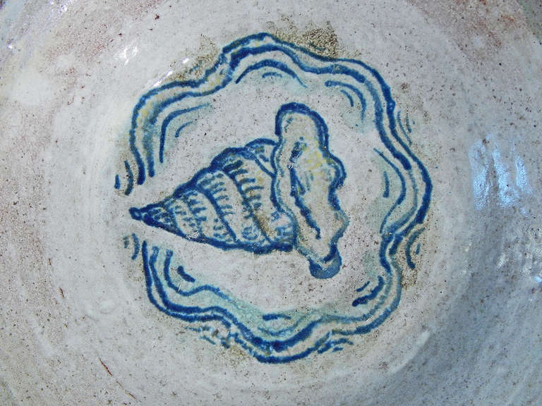 Keramikvase im Art-déco-Stil mit Trompetenmuschel von Linn L. Phelan (Art déco) im Angebot